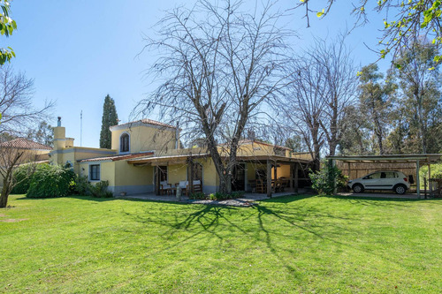 Casa En Venta En Chacras Del Ocho