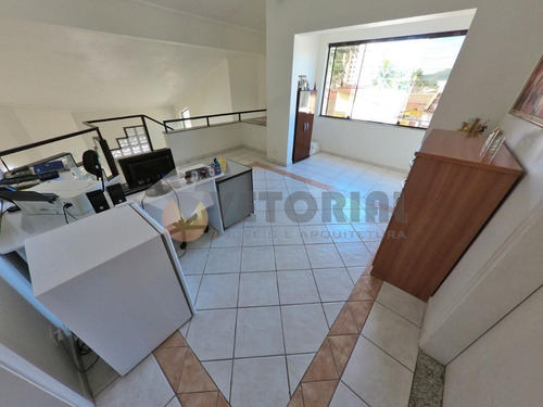Sobrado Com 04 Dormitórios E 480m² No Sumaré - Caraguatatuba - Sp - So0138