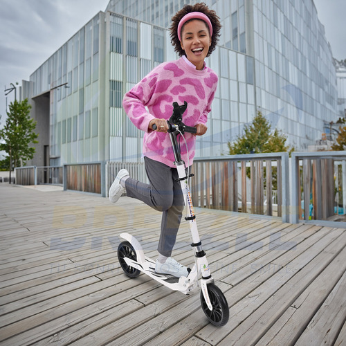 Scooter Ajustable Plegable Portátil Universal Adolescente Color Blanco