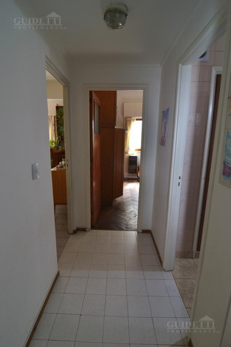 Departamento 3 Ambientes Con Terraza En Llavallol Al 4100