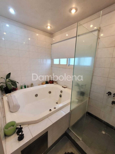 Casa Chalet En Venta, San Diego, Moreno