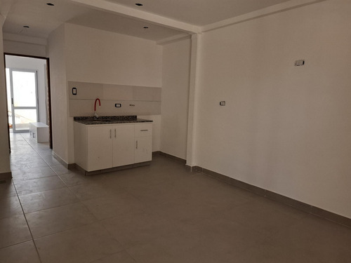 A Estrenar - Alvear 4800