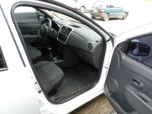 Imagem 7 de 9 de Renault Sandero Authentique 1.0 12v 2018/2019