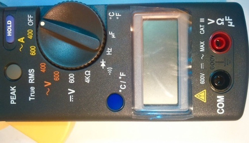 Imagem 1 de 2 de Alicate Amperímetro Digital 600a -t.rms/ Sensor +temp 1200c° (frete Grátis)