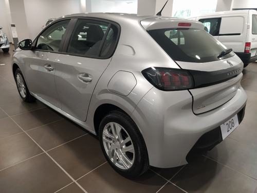 Peugeot 208 Active Tiptronic Gris 2021 0 Km