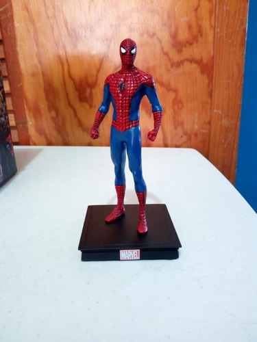 Spider Man Amazing Marvel Heroes 3d Panini + Auto Hot Wheels