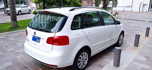Volkswagen Suran 1.6 Highline 101cv 2014