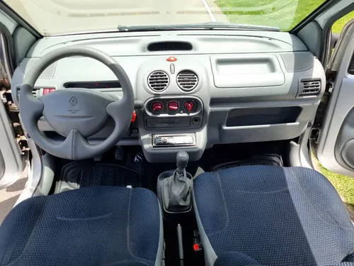 Renault Twingo 1.2 Access +