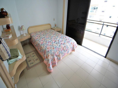 Imagem 11 de 30 de Praia Das Pitangueiras - Guarujá - Alto Padrão - Ap4140 - 34711023