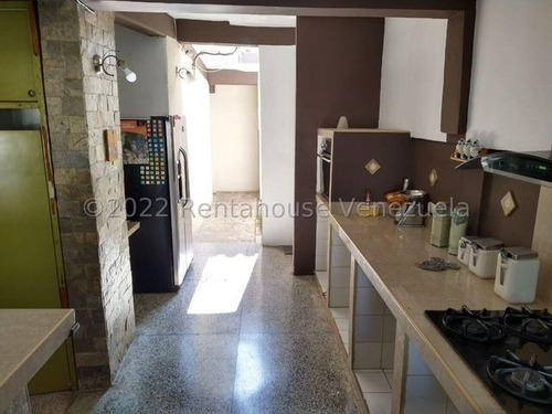 Imagen 15 de 30 de Venta De Casa En Las Trinitarias Conjunto Privado Este De Barquisimeto Lara 0424-5935697 Reinaldo Azcunes #23-10047 Rja