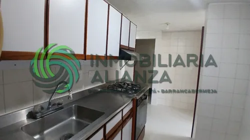 Apartamento En Arriendo En Cabecera Del Llano. Cod A16920