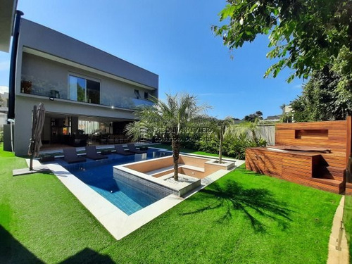 Imagem 1 de 15 de Casa Em Riviera, M17, 440 M², 06 Suítes