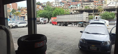 Imagen 18 de 18 de Se Vende Local Fondo De Comercio Maquinarias Y Mobiliario Los Teques