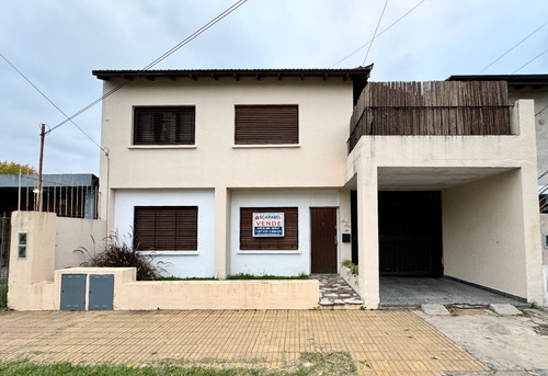 En Venta Casa Ph 3 Ambientes Con Parque En Merlo Centro