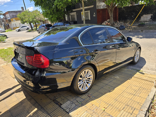 BMW Serie 3 2.5 325i Sedan Executive Automática