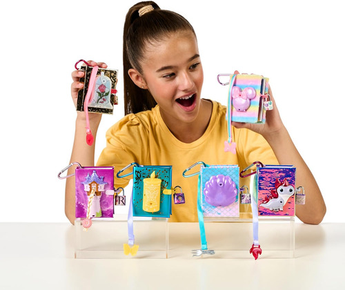 Real Littles Disney Collectible Micro Journal Con Compartime