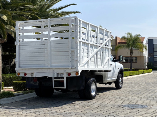 RAM 4000 5.7 Chasis Cabina Pl 4x2 Mt