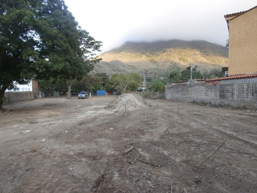 Re/max 2mil Vende Terreno En El Salado , Municipio Antolin Del Campo. Isla De Margarita, Estado Nueva Esparta