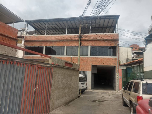 Se Alquila Planta Alta De Casa Comercial 189m2 Los Chorros