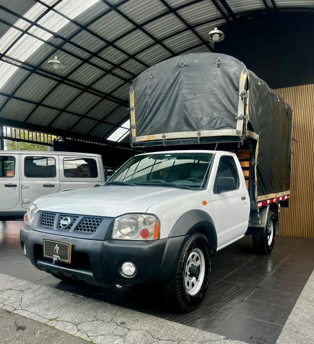 Nissan Frontier 3.0 Std D22
