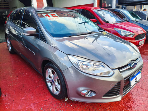 Ford Focus Focus Hatch SE 1.6 16V TiVCT PowerShift