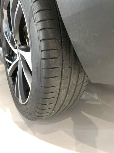 Volvo XC40 1.5 t5 Hybrid R-design Fwd Geartronic