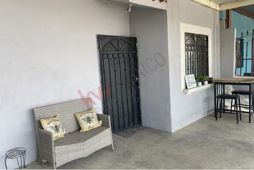 Cómoda Casa Amueblada En Renta, En Lagos De Xochimilco, Mexicali Bc