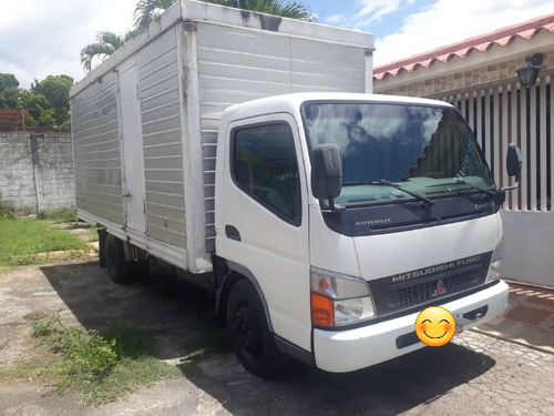 Vendo Camión Mitsubishi Canter,  La Victoria. Estado Aragua