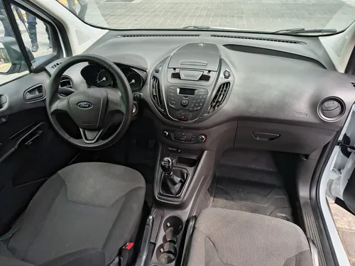 Ford Transit Courier 1.0 L3 2pl Courier