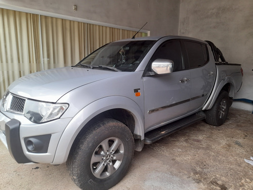 Mitsubishi L200 3.2 Triton Hpe Cab. Dupla 4x4 4p
