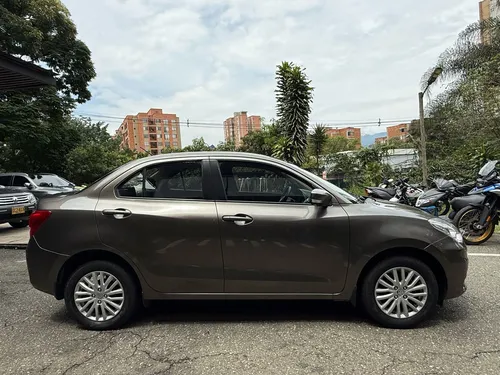 Suzuki Swift 1.2 Dzire At