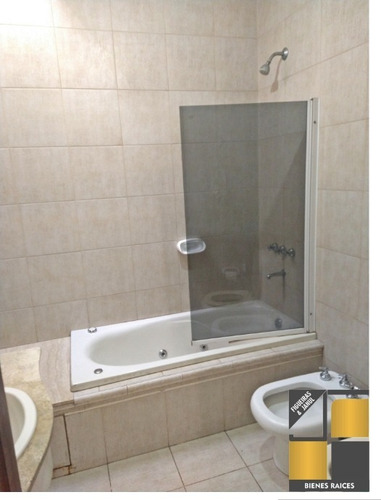 Imagen 8 de 14 de Casa En Venta En Lanus Oeste