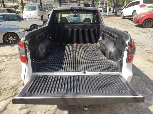 Imagem 8 de 12 de Chevrolet Montana 2019 1.4 Ls Econoflex 2p