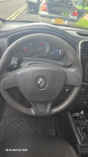Renault Logan 1.6 Expression / Life +