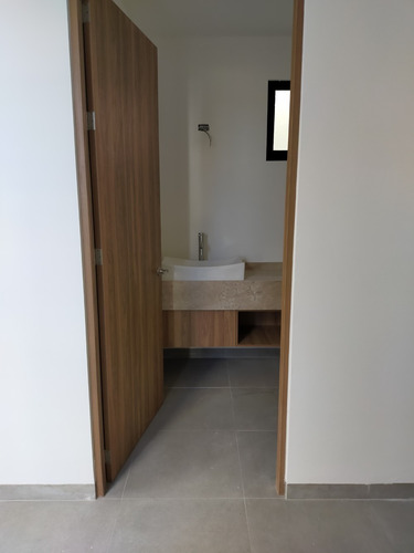 Imagen 4 de 14 de Casa Nueva De Autor 3 Rec Con Baño Estudio Amplios Espacios