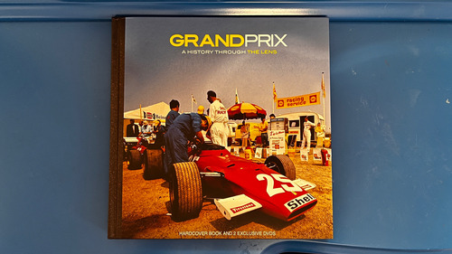 Livro + 2 Dvds Grand Prix History Through The Lens F1 Senna Formula 1 Ferrari Schumacher Hamilton Mclaren Piquet Fittipaldi Lotus Importado (Usado)
