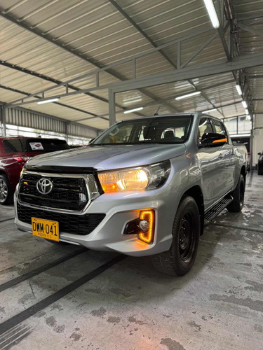 Toyota Hilux 2.4l