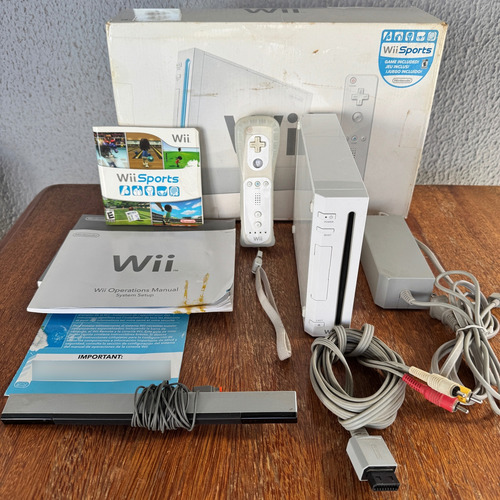 Nintendo Wii Completo Branco (Usado)