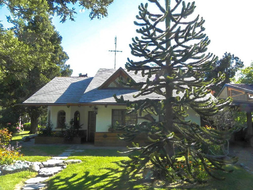 Sobre Av. Bustillo Km 13,8 Casa En Venta Bariloche