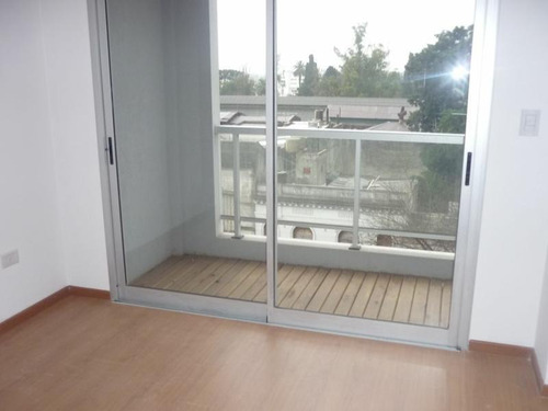 Imagen 5 de 7 de Departamento En La Plata Calle 1 E/ 45 Y 46 Zona Estudiantes Dacal Bienes Raices