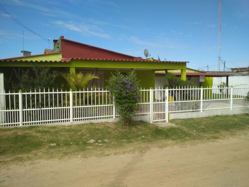    Alquiler Temporal   De Casas En Barra De Chuy   ( Brasil )