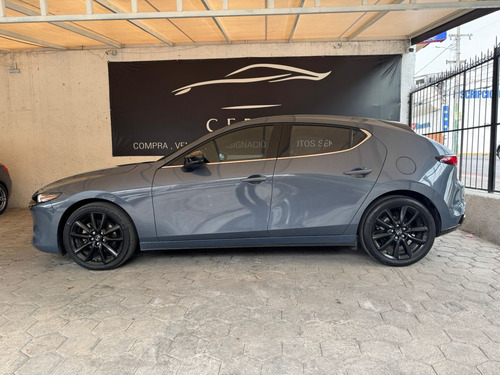 Mazda Mazda 3 2.5T Signature Sedan At