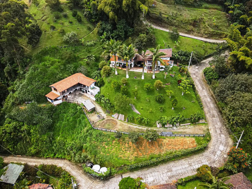 Propiedad Con 3 Casas Campestres En La Tablaza, Hermosa Vista