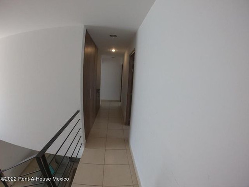 Imagen 5 de 20 de Renta Casa Con Vigilancia Y Terraza En Juriquilla Crb