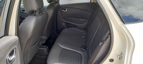 Imagen 16 de 16 de Renault Captur 2.0 Intense 2018