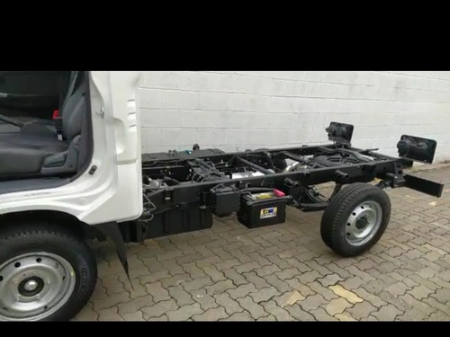 Imagem 2 de 10 de Kia Bongo 2021 2.5 Std 4x2 Rs Turbo S/ Carroceria 2p