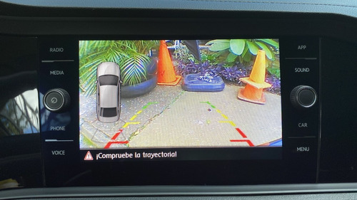 Imagen 15 de 22 de Volkswagen Jetta Comfortline 2020