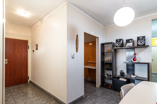 Imagen 6 de 26 de Venta Dpto 3 Amb C/balcon En Pompeya. Pura Luz!