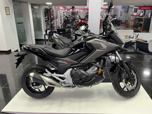 Imagen 2 de 10 de Honda Nc 750x 0km Abs. C/t Negra 2023