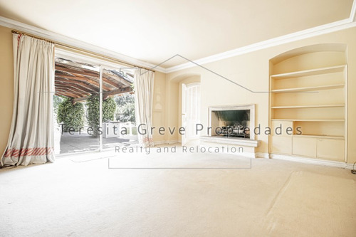 Espectacular Casa Emplazada En Parque De 7.250 M2 San Damian